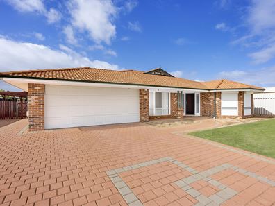 4 Reg Percy Street, Mount Tarcoola WA 6530