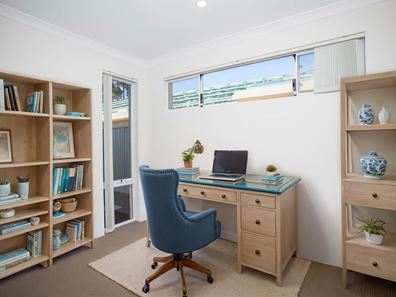 82B Lowanna Way, Armadale WA 6112