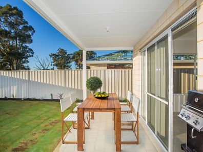 82B Lowanna Way, Armadale WA 6112
