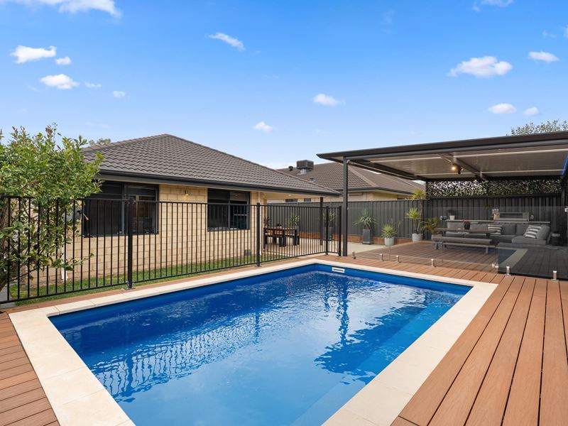 33 Liddard Gardens, Baldivis WA 6171