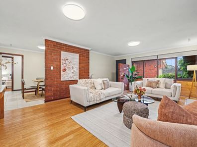 20 Balfern Court, Hamersley WA 6022