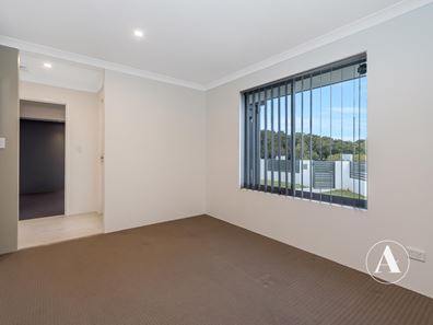 31 Barnevelder Bend, Southern River WA 6110