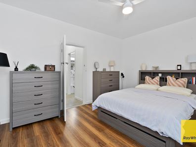 18/122 Terrace Road, Perth WA 6000