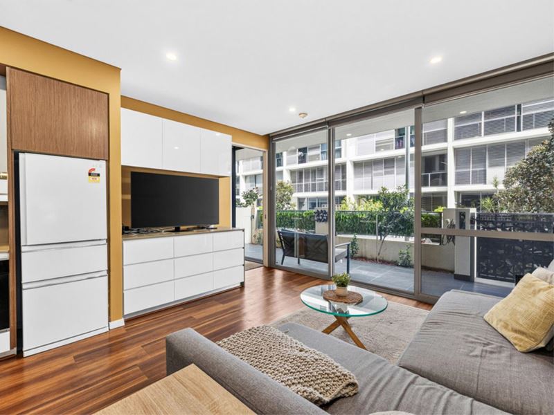 7/2 Moreau Parade, East Perth