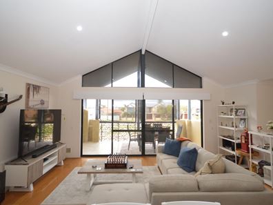 6 18 Davey Street, Mandurah WA 6210