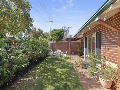 1/113 Ewen Street, Doubleview WA 6018