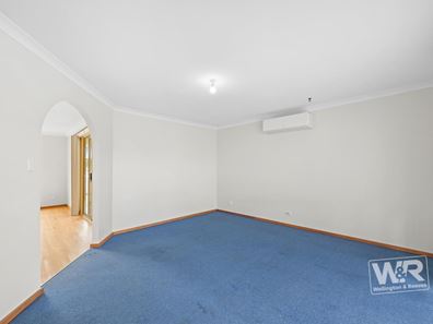 16 Seville Way, Orana WA 6330