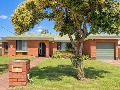 6 Snell Court, Tarcoola Beach WA 6530