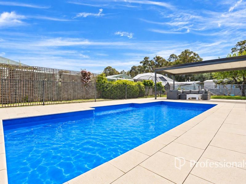 3 Shier Rise, Burekup WA 6227