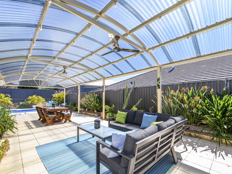 25 Edgecombe  Pass, Aveley WA 6069