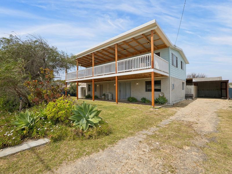 28 Desert Road, Lancelin WA 6044