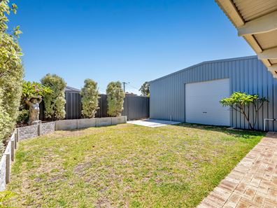 19 Solquest Way, Cooloongup WA 6168