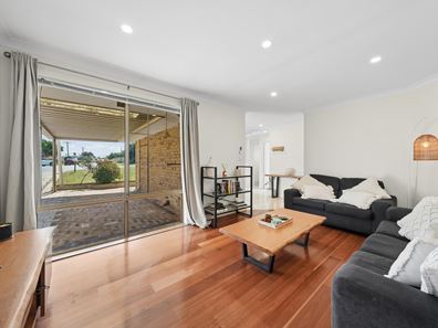 14 Finch Close, Langford WA 6147