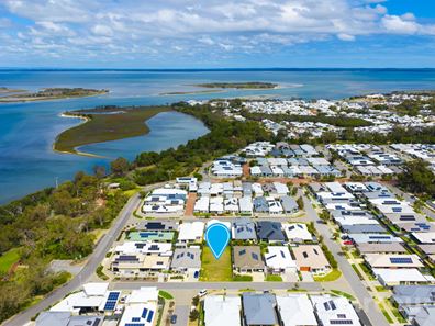 8 Spinebill Street, Erskine WA 6210
