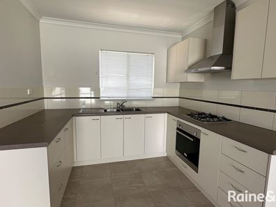 4/30 Elvire Street, Midland WA 6056