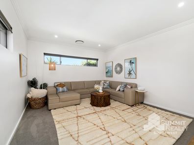 4 Acona Place, Binningup WA 6233