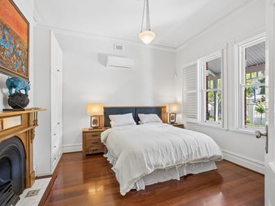 62 Dalgety Street, East Fremantle WA 6158
