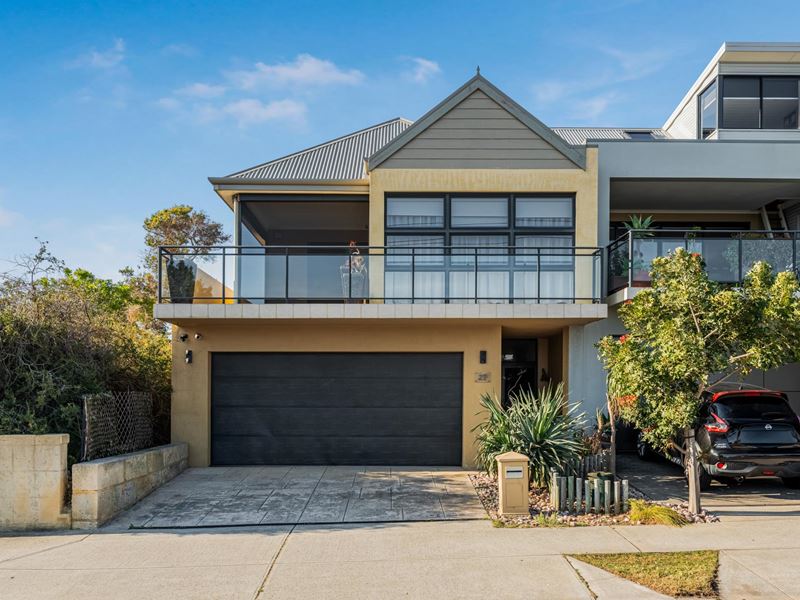 27 North Beach Road, North Beach WA 6020