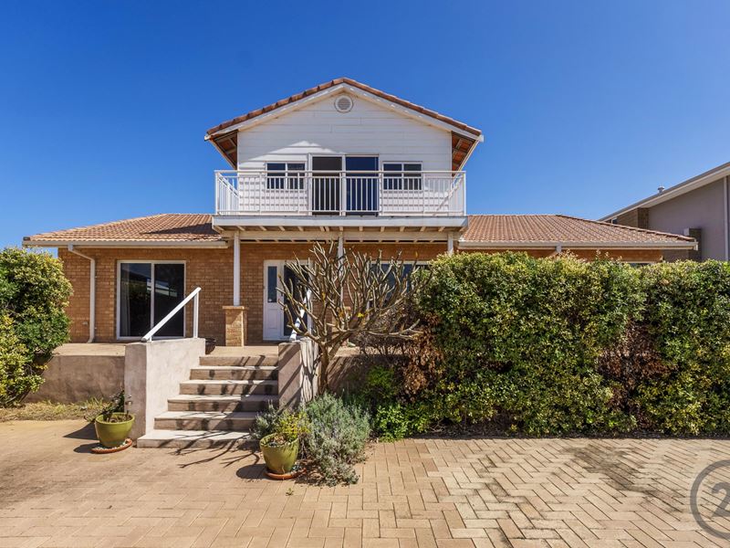14 Peppertree Close, Wannanup WA 6210