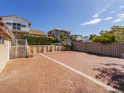 14 Peppertree Close, Wannanup WA 6210