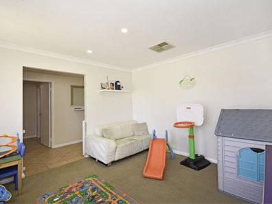 10 Henley Brook Avenue, Ellenbrook WA 6069