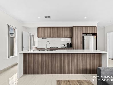 20 Romney Street, Beckenham WA 6107