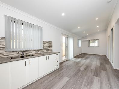B/1121 Wanneroo Road, Wanneroo WA 6065