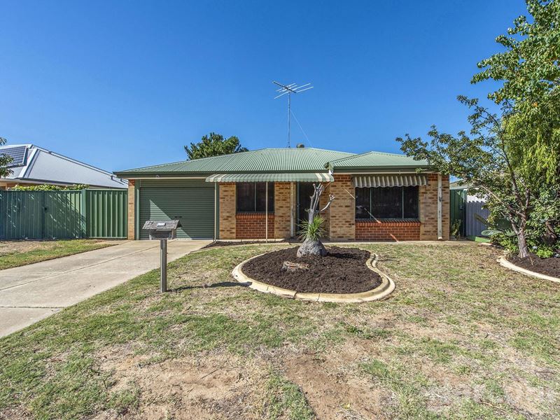 10 Bunyip Grove, Greenfields WA 6210