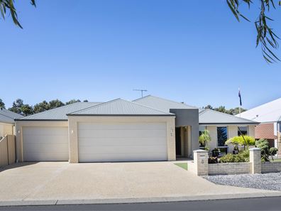 8 Stockyard Lane, Geographe WA 6280