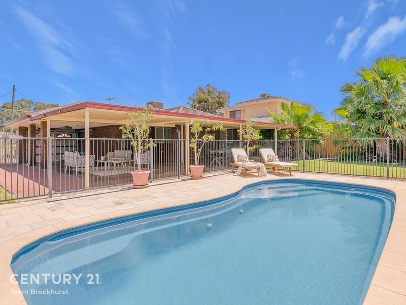 32 Griffith Way, Thornlie WA 6108