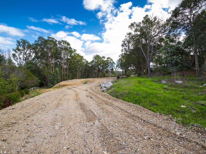 4 Dunnet Road, Nannup WA 6275