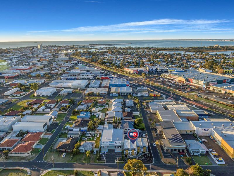 2/28 Strickland Street, Bunbury