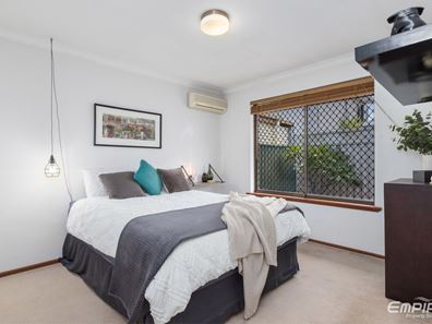 2/48 Waddell Road, Bicton WA 6157