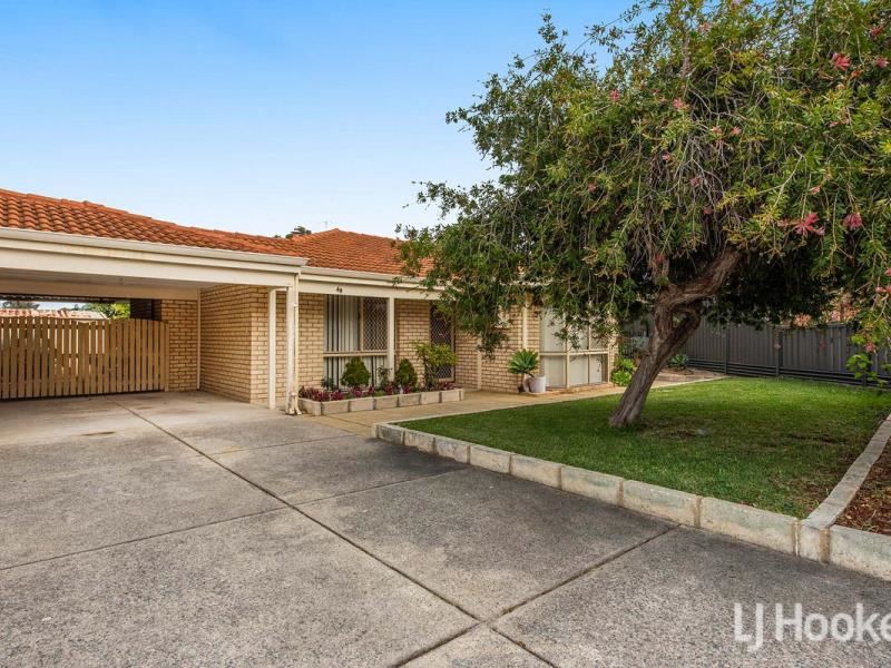 1/4 Kiama Court, Greenfields