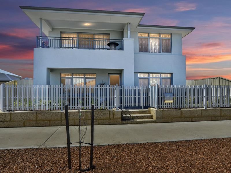 26 Minstrell Way, Madora Bay WA 6210