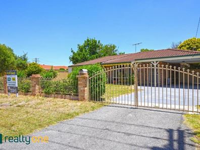 31 Chidzey Drive, Seville Grove WA 6112