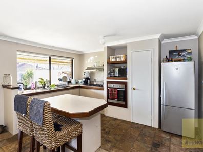 4 Delany Mews, Clarkson WA 6030