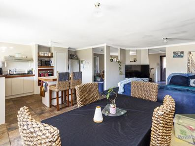 4 Delany Mews, Clarkson WA 6030