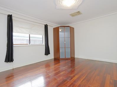 544 Walter Road, Bayswater WA 6053