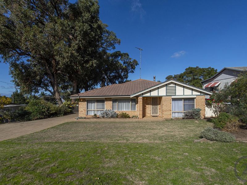 27 Corinna Street, Falcon WA 6210