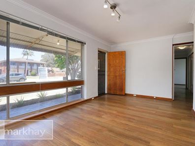 17 Kennington Road, Morley WA 6062