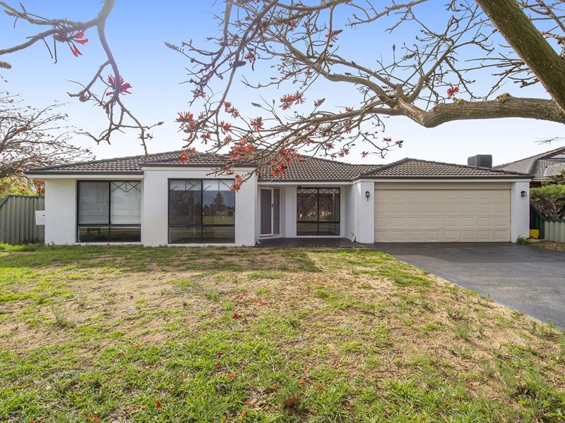 1 Salamanca Parkway, Port Kennedy WA 6172