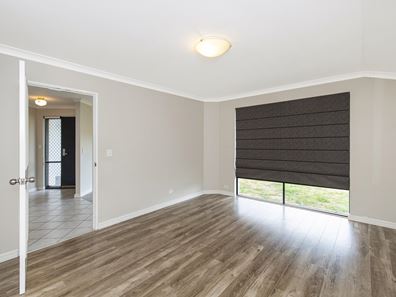 1 Salamanca Parkway, Port Kennedy WA 6172