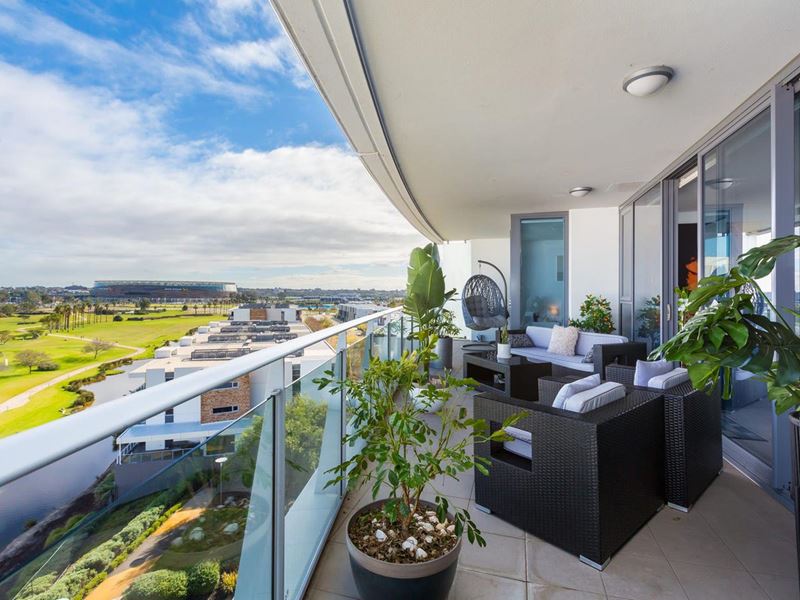 701/21 Bow River Crescent, Burswood