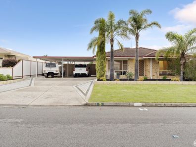 5 Ramm Place, Seville Grove WA 6112