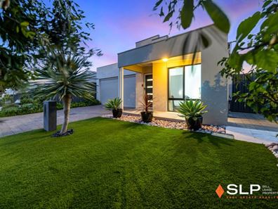 15 Mountain Street, Banksia Grove WA 6031