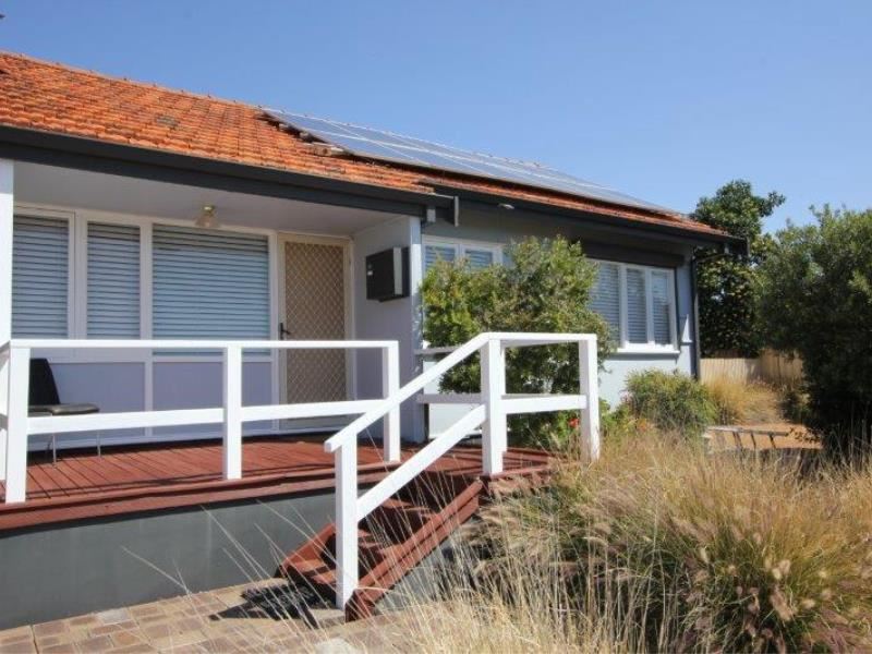 91 Kitchener Road, Merredin
