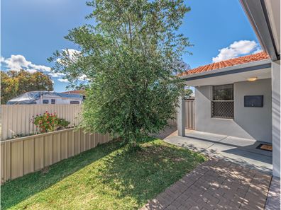 12 Lingfield Way, Morley WA 6062