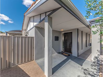 12 Lingfield Way, Morley WA 6062