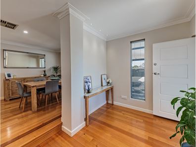 12 Lingfield Way, Morley WA 6062